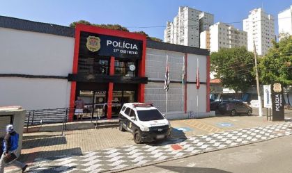 Motorista é preso após ultrapassar sinal vermelho e causar acidente em SP