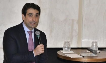Gabriel Galípolo em evento do Esfera Brasil
