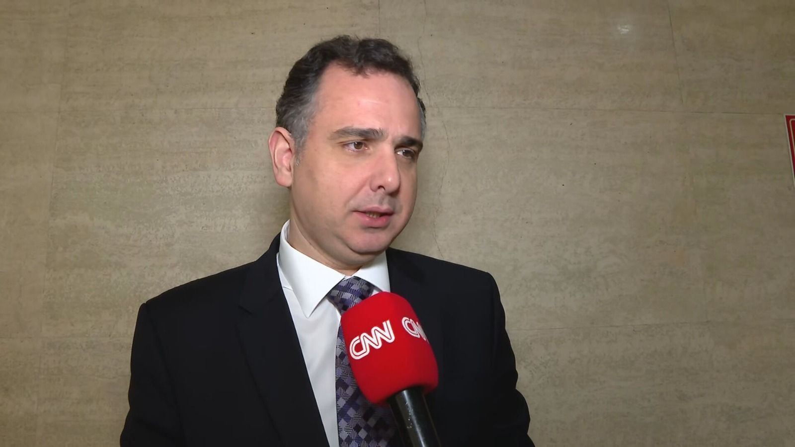 Rodrigo Pacheco em entrevista à CNN nesta sexta-feira (29)