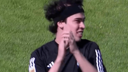 Youtuber em jogo do Campeonato Argentino