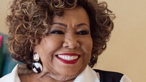 Alcione recorda episódio de racismo no início da carreira