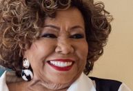 Alcione relata racismo no início da carreira e conta resposta inusitada