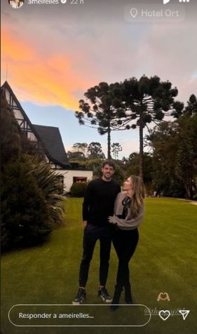 A ex-BBB Amanda Meirelles publicou stories ao lado do empresário Thiago Pannaforte, durante viagem romântica em Campos do Jordão (SP) • Instagram/Amanda Meirelles