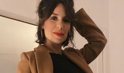 Andréia Horta encanta ao mostrar barrigão de 9 meses: "Feliz da vida"