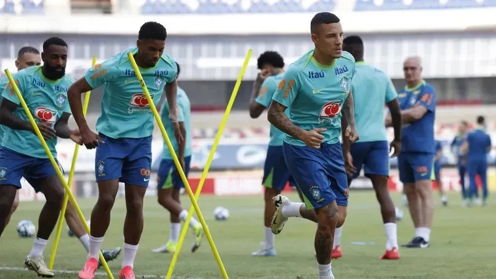 Arana é dúvida para duelo contra Venezuela