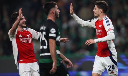 Fora de casa, Arsenal goleia Sporting e sobe na tabela da Champions League