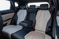 Bancos traseiros do BYD Song Plus Premium