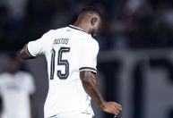 Palmeiras x Botafogo: Bastos sai com dores e preocupa para final da Libertadores