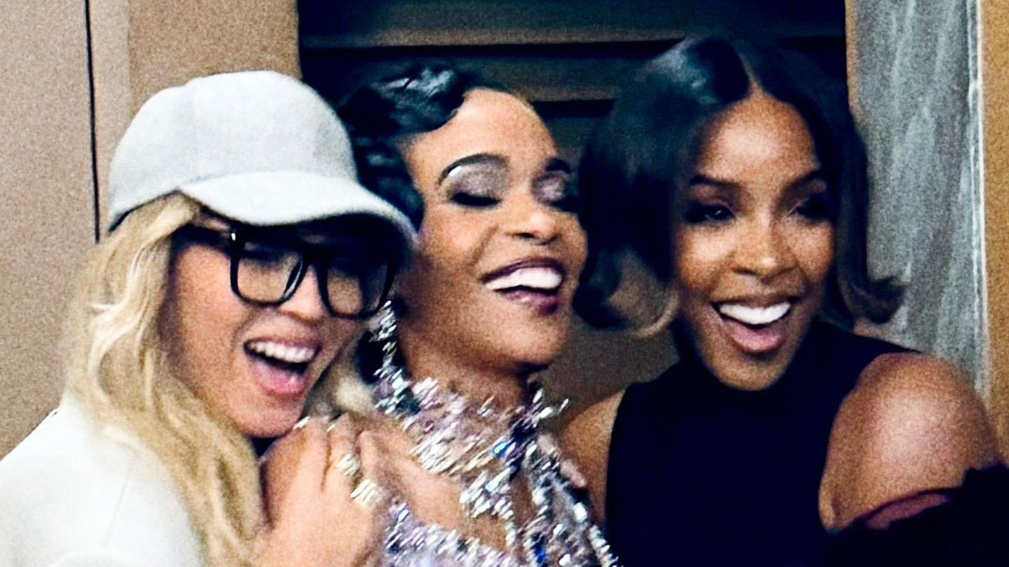 Beyoncé e Kelly Rowland vão a musical de Michelle Williams