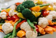 Comer mais brócolis, repolho e outros vegetais pode proteger contra câncer