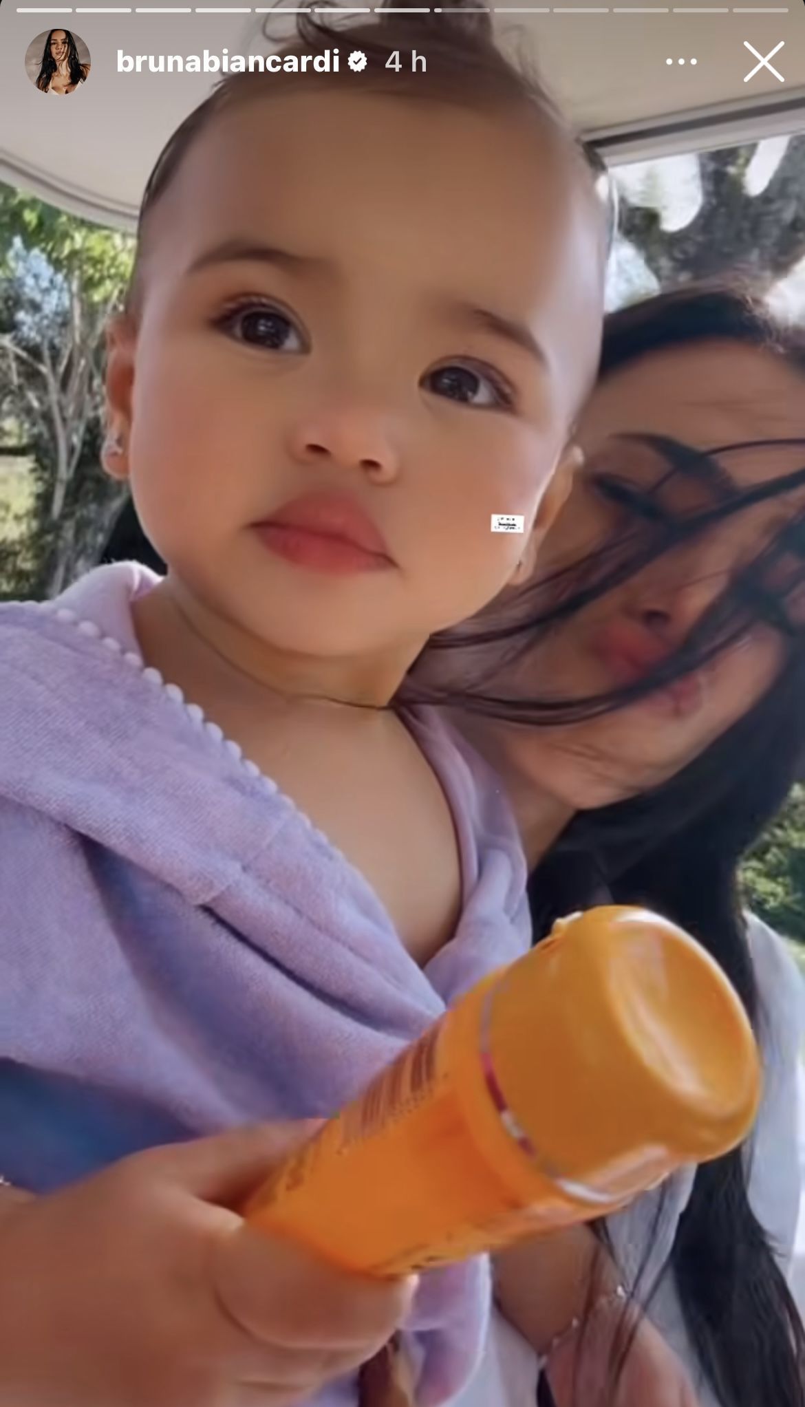 Bruna Biancardi filmou passeio com a filha nesta segunda (11) • Instagram/Bruna Biancardi