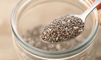 Chia emagrece? Veja 6 benefícios e como consumir