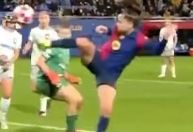 Jogadora do Barcelona faz golaço igual ao de Cruyff; compare os lances