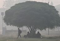 Paquistão faz apelo por "diplomacia climática" com a Índia após poluição recorde