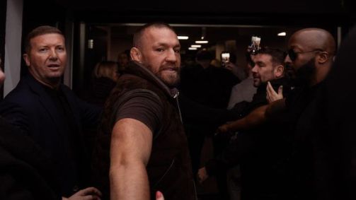 Conor McGregor foi condenado a pagar quase 250 mil euros (R$ 1,5 milhão) à vítima