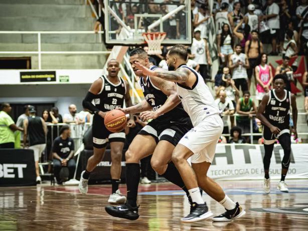 Vasco e Corinthians se enfrentam pelo NBB