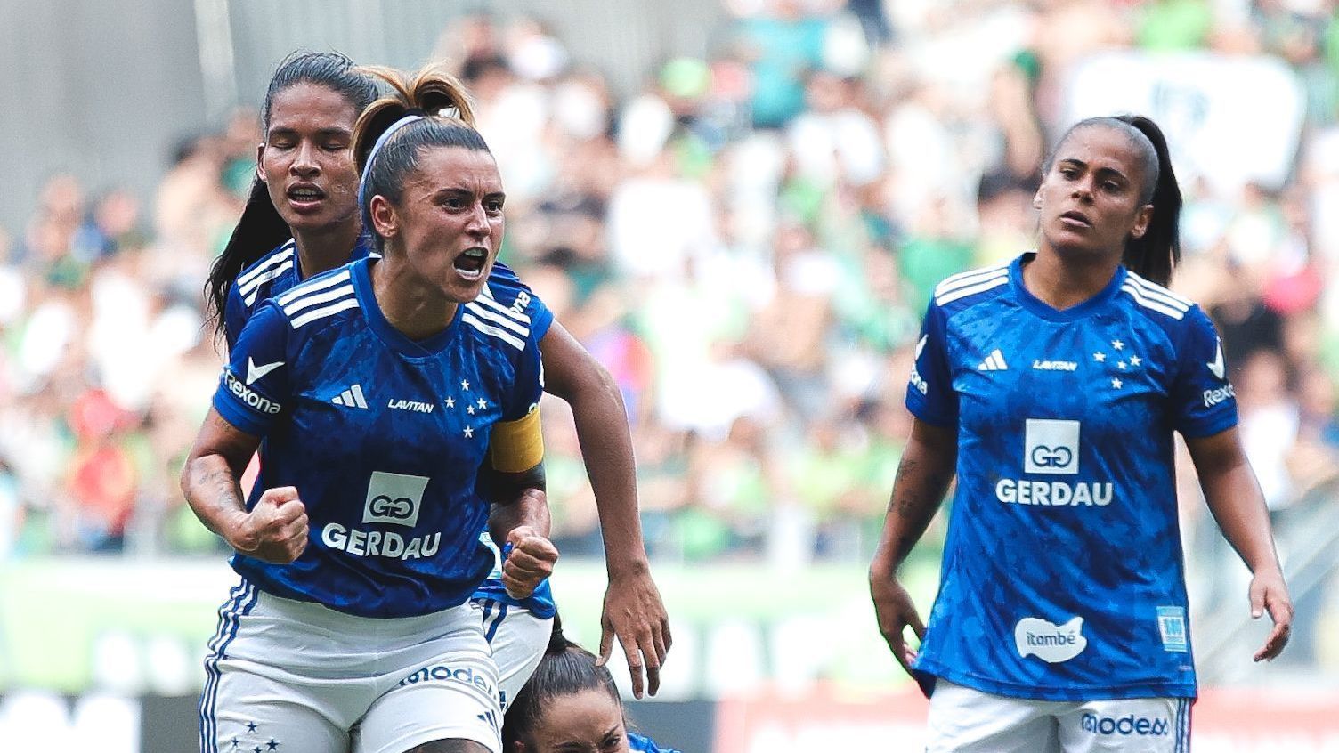Cruzeiro bateu o América e se tornou bicampeão do Mineiro Feminino