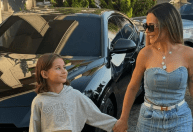 Deolane conta que filha tirou a sobrancelha e cortou cabelo sozinha: "Indignada"