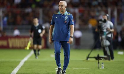 Dorival Jr. durante o empate do Brasil com a Venezuela
