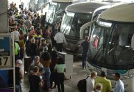 Ônibus segue como meio de transporte mais buscado para viagens nacionais, aponta Google