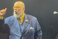 Ed Motta pede desculpas após confusão em show: "Deveria ter sangue de barata"