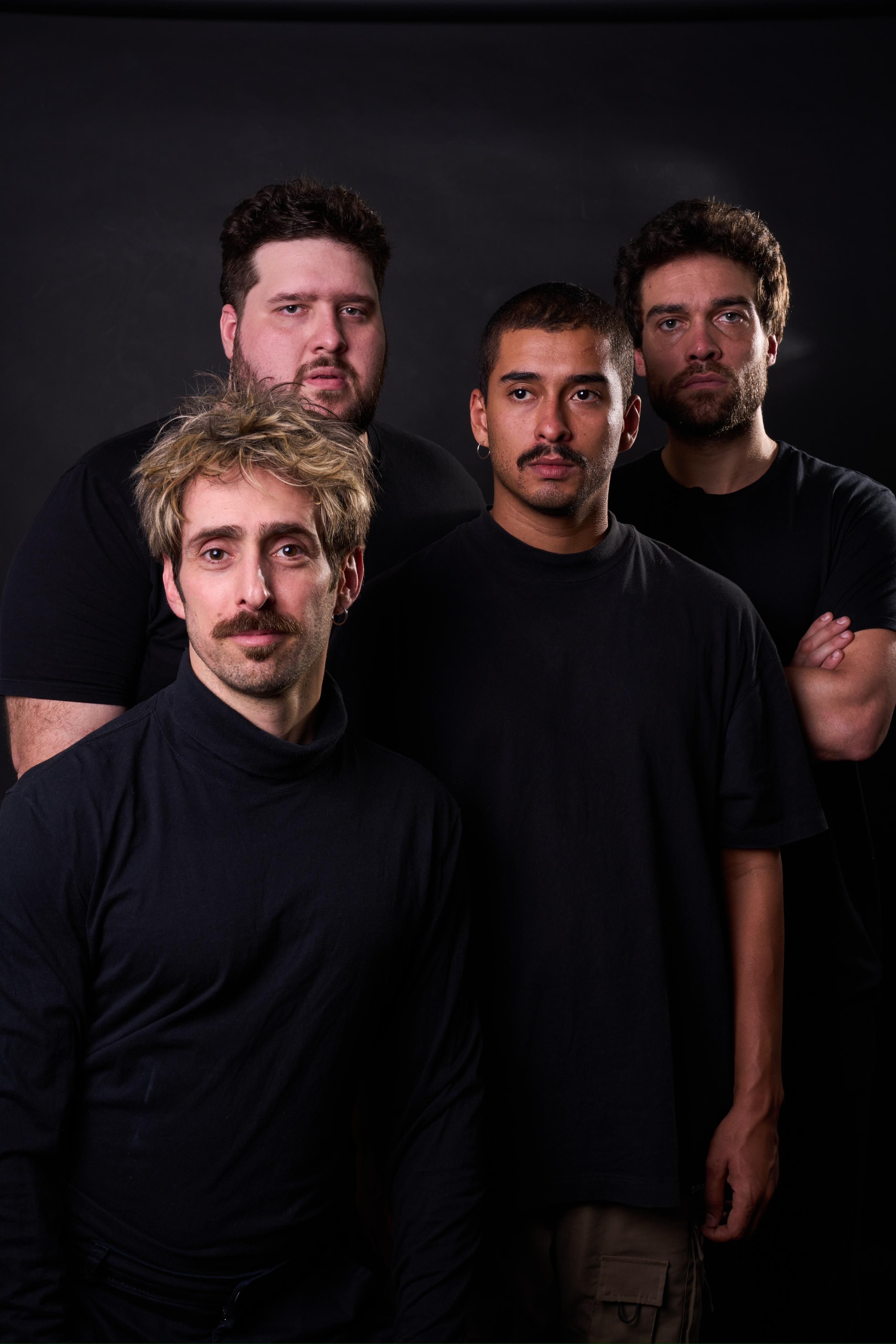 Elenco de "Névoa" formado por Bruno Rocha, Felipe Hintze, Felipe Ramos e Fernando Billi • gatufilmes