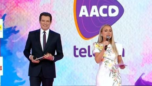 Eliana participou do Teleton na sexta-feira (8)