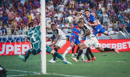 Martínez abre o placar para o Fortaleza contra o Vasco