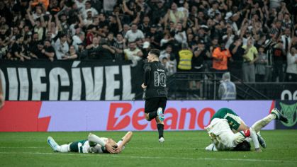 Garro comemora seu gol no duelo entre Corinthians e Palmeiras pelo Brasileirão