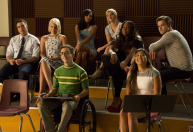 Atriz de "Glee" exibe barrigão à espera do 2º filho
