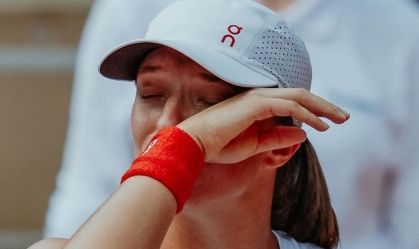 Iga Swiatek recebeu punição de um mês