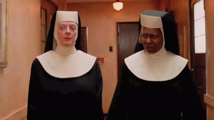 Maggie Smith e Whoopi Goldberg em "Mudança de Hábito"