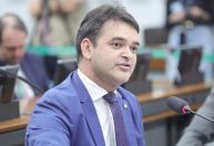 Vice-líder do governo espera aprovação de projeto que regulamenta emendas nesta semana na Câmara