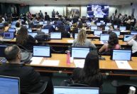 PEC do Aborto: saiba quais são os próximos passos após aprovação na CCJ