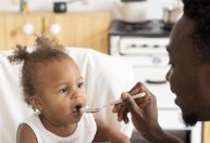 Introdução alimentar: como garantir que a criança crie bons hábitos