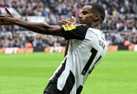 Premier League: Arsenal perde para Newcastle e se afasta da briga pela liderança