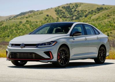 Novo Jetta GLI 2025 está confirmado para o próximo ano