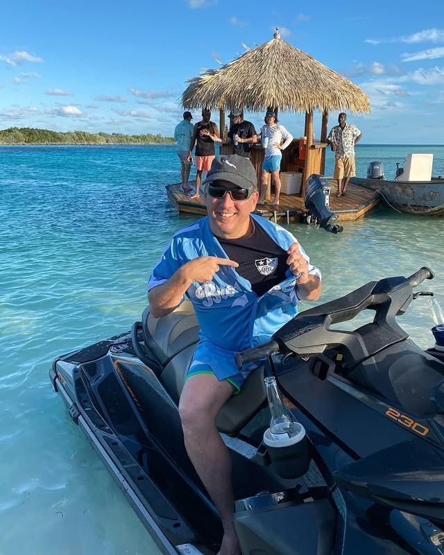 John Textor, CEO da SAF do Botafogo, em hotel nas Bahamas • Foto: Reprodução/ Instagram