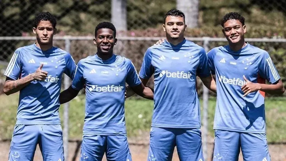 Joia da base do Cruzeiro gera interesse de clubes da Europa