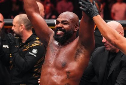 Jon Jones diz que encontrou motivo para deixar aposentadoria; saiba mais