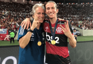 "Jorge Jesus é o melhor nome para a Seleção", diz comentarista da CNN