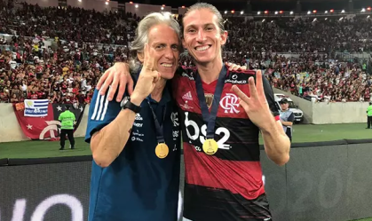 "Jorge Jesus é o melhor nome para a Seleção", diz comentarista da CNN