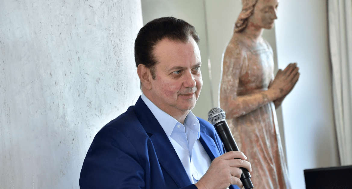 Bolsonaro não tem “nenhuma vocação para a vida pública”, diz Kassab