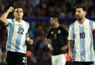Argentina vence o Peru, se recupera nas Eliminatórias e consolida liderança