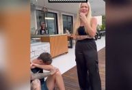 Léo Pereira chora após reação de Karoline Lima ao novo visual do jogador; veja