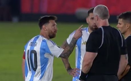 Messi fica na bronca com Daronco