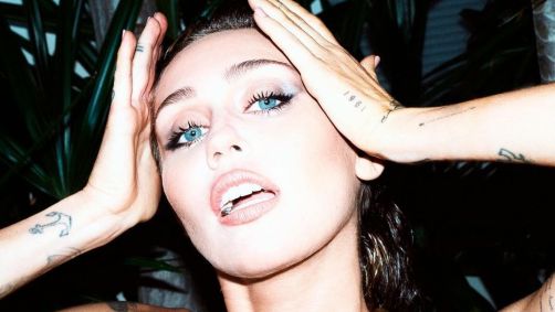 Miley Cyrus completa 32 anos neste sábado (23)