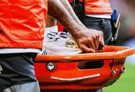Militão se pronuncia após grave lesão: "Mais uma luta para vencer“