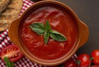 Molho de tomate: aprenda a escolher as versões mais saudáveis