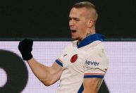 Chelsea vence mais uma e segue na liderança da Conference League